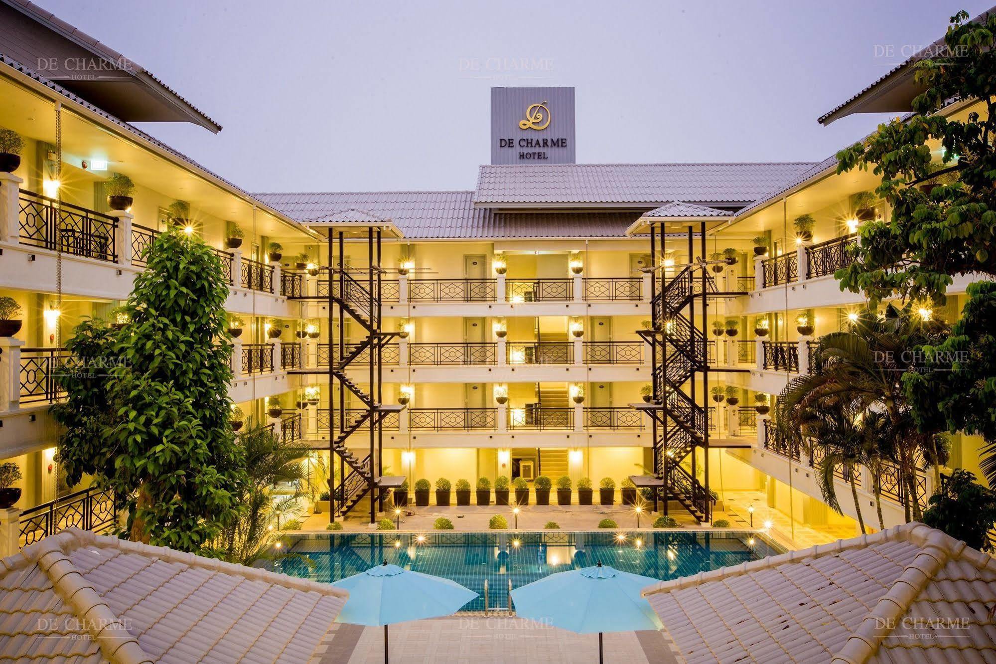 Decharme Hotel Chiang Mai Exterior foto